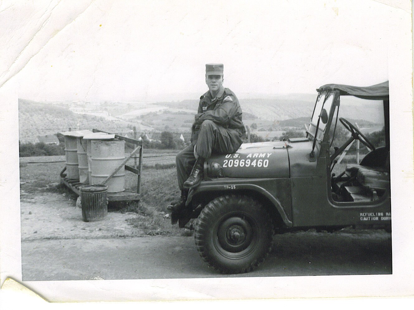 Marvin Waldrip with fellow serviceman